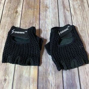 saranac weight lifting gloves
